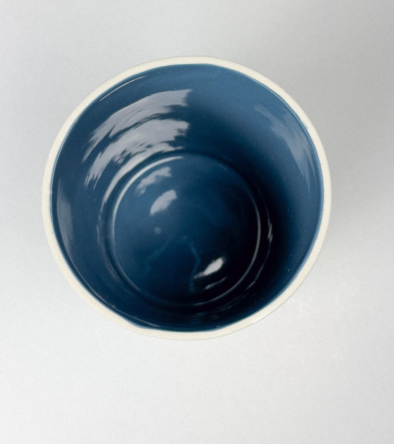 Blumengalerie-Shop-Accessoires-Vase-Jaqueline Lavive d`Epinay-Tube- M-blau.jpg